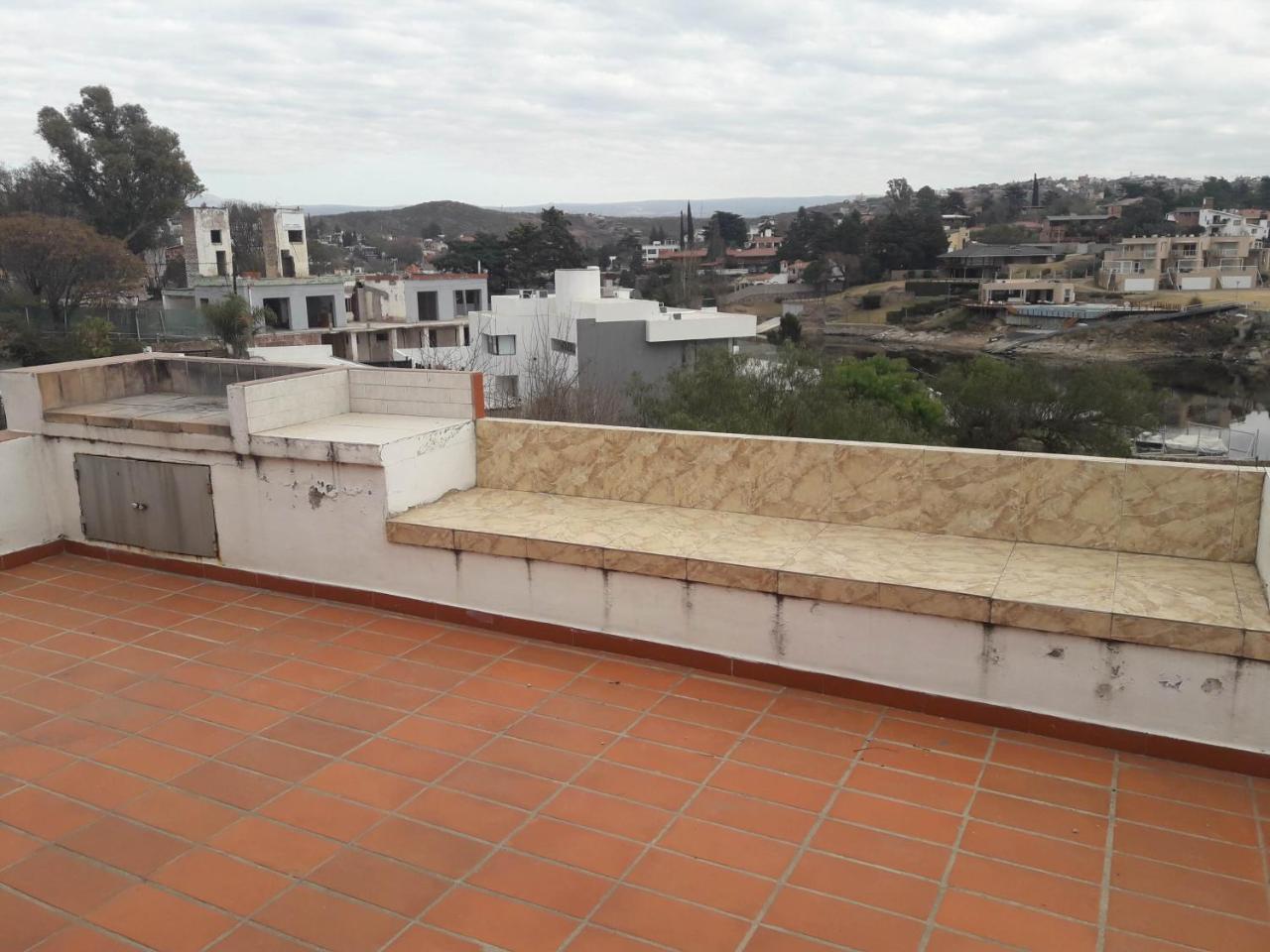 Departamentos Carlos Paz Bajada Al Lago Villa Carlos Paz Extérieur photo
