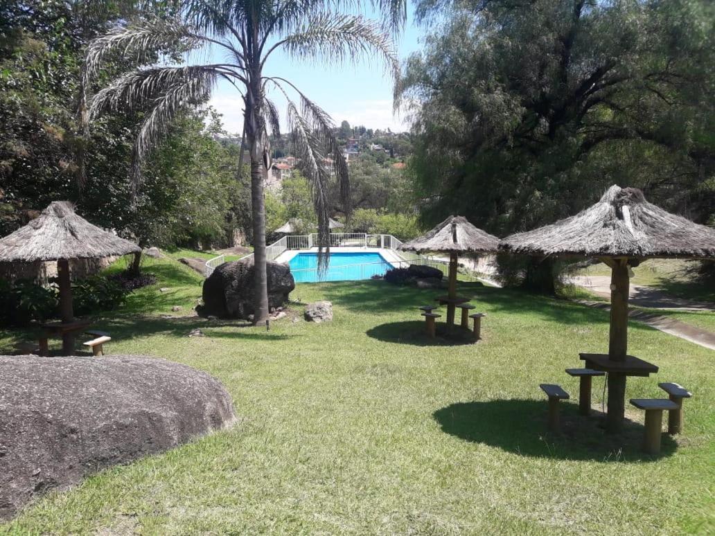 Departamentos Carlos Paz Bajada Al Lago Villa Carlos Paz Extérieur photo