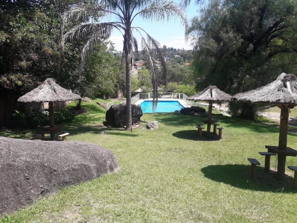 Departamentos Carlos Paz Bajada Al Lago Villa Carlos Paz Extérieur photo
