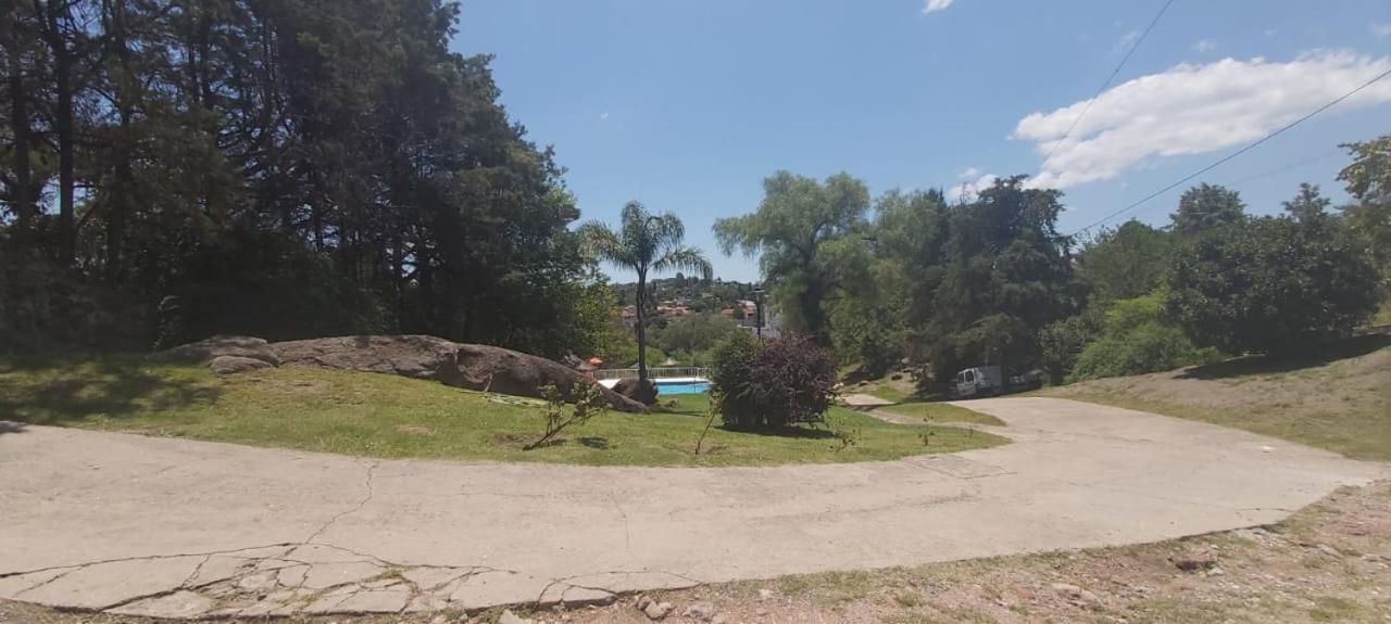Departamentos Carlos Paz Bajada Al Lago Villa Carlos Paz Extérieur photo