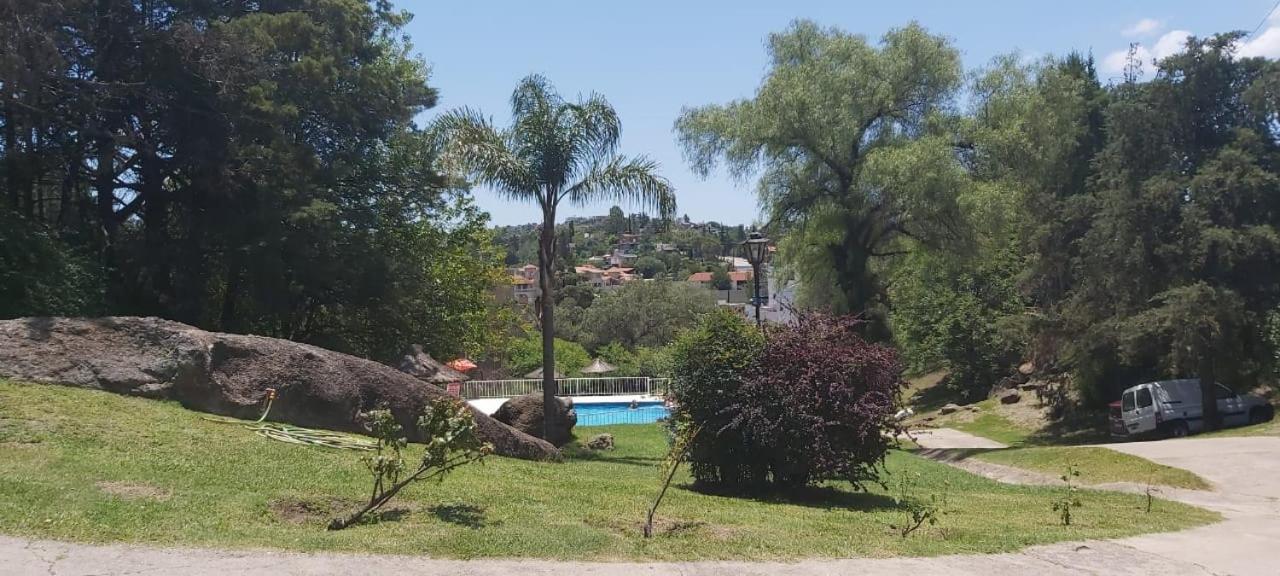 Departamentos Carlos Paz Bajada Al Lago Villa Carlos Paz Extérieur photo